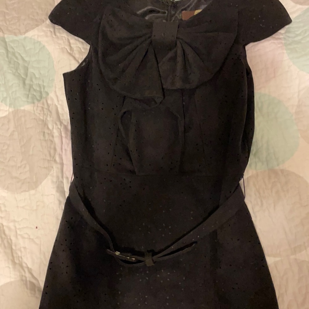 Women dress size 4 like new